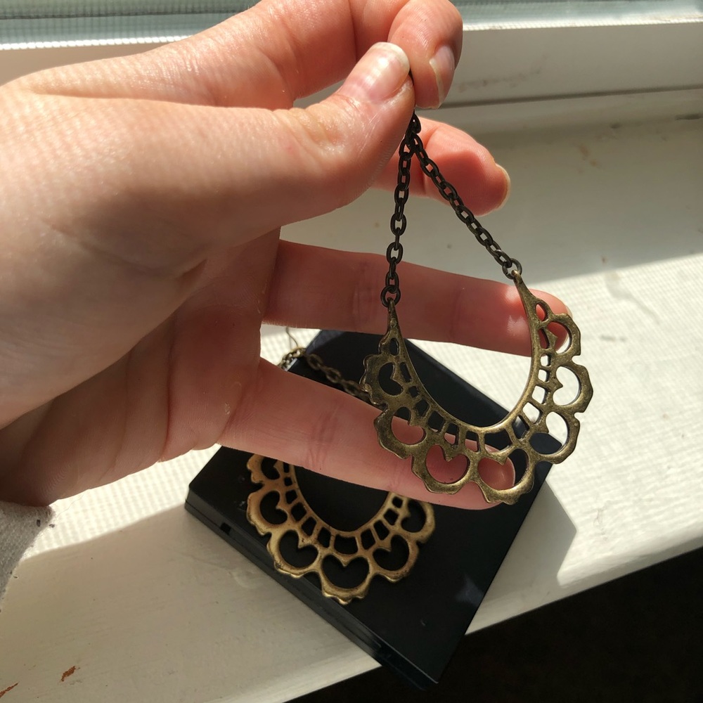 Vintage Looking Dangling Earrings